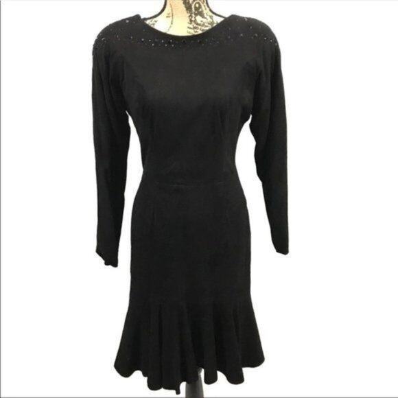 Vakko Black Suede Plunging Back Rhinestone Womens Size 6 Vakko Black Suede Plunging Back Rhinestone Womens Size 6